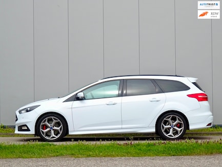 Ford Focus 0