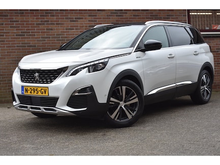 Peugeot 5008 0