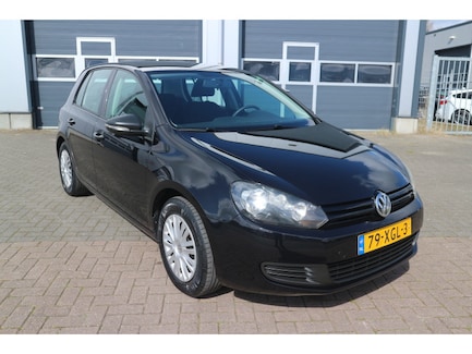Volkswagen Golf 0