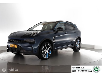 Lynk & Co 01 0