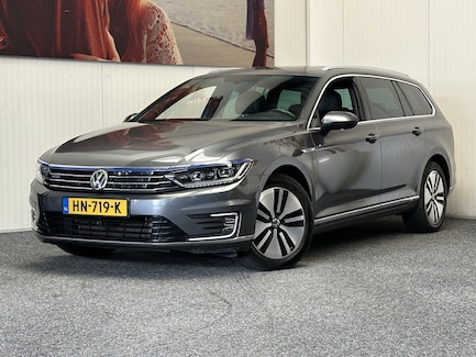 Volkswagen Passat 0