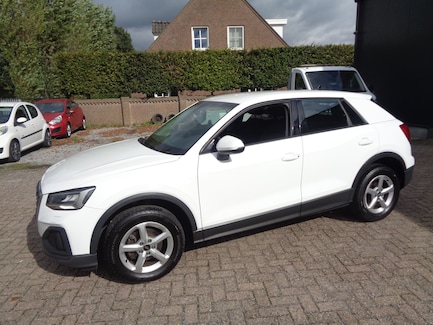 Audi Q2 0