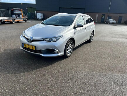 Toyota Auris 0