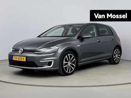 Volkswagen E-Golf 0