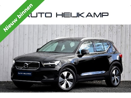 Volvo XC40 0