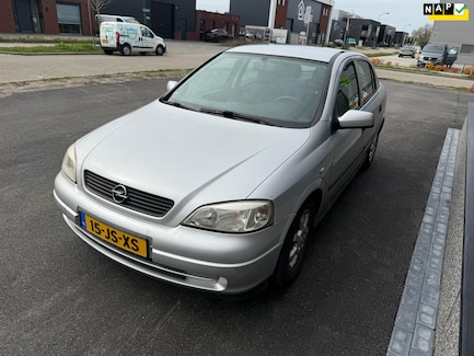 Opel Astra 0