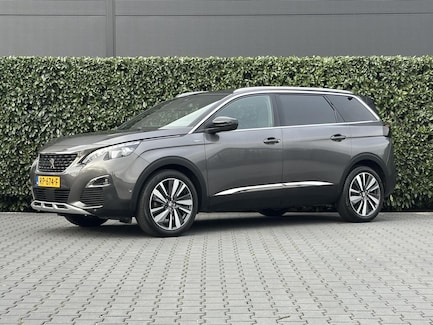Peugeot 5008 0