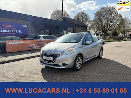 Peugeot 208 0