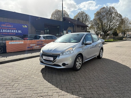 Peugeot 208 0
