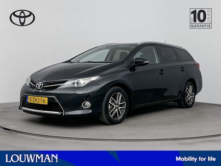 Toyota Auris 0