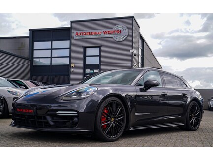 Porsche Panamera 0