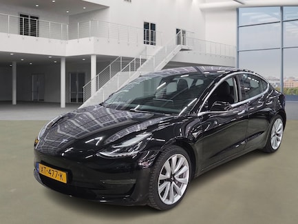 Tesla Model 3 0