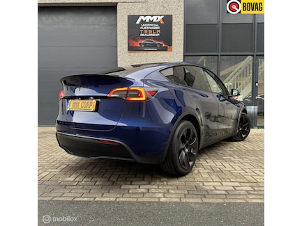 Tesla Model Y 0