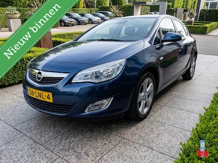 Opel Astra 0