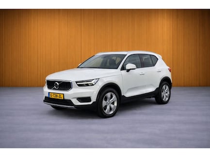 Volvo XC40 0