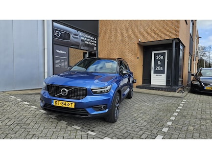 Volvo XC40 0
