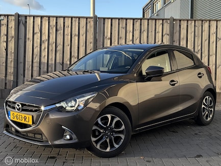 Mazda 2 0