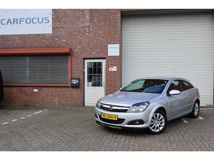 Opel Astra 0