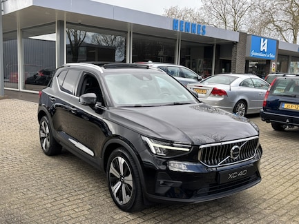 Volvo XC40 0