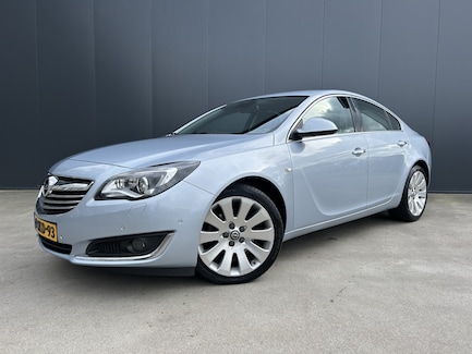 Opel Insignia 0
