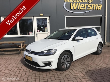 Volkswagen E-Golf 0