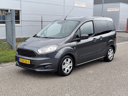 Ford Tourneo Courier 0