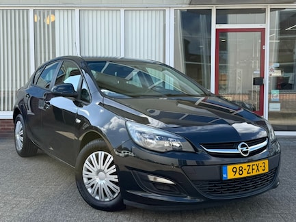 Opel Astra 0