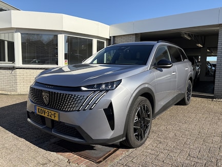 Peugeot 5008 0