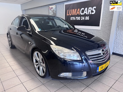 Opel Insignia 0