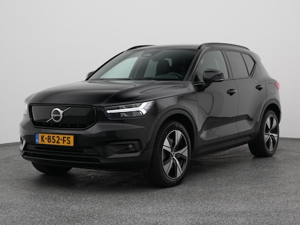Volvo XC40 0