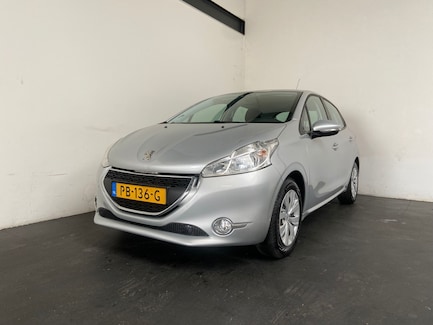 Peugeot 208 0