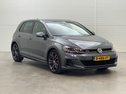 Volkswagen Golf 0