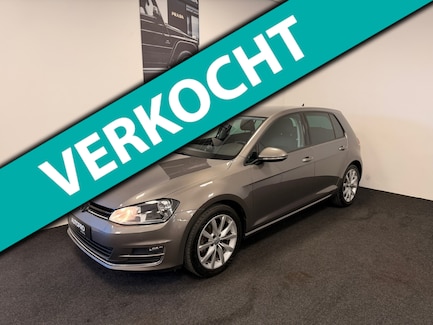 Volkswagen Golf 0
