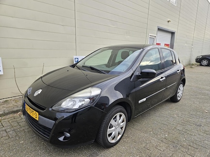 Renault Clio 0
