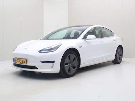 Tesla Model 3 0