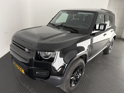 Land Rover Defender 0