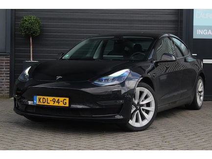 Tesla Model 3 0