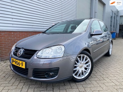 Volkswagen Golf 0
