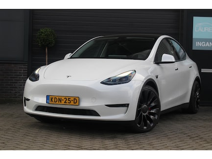 Tesla Model Y 0