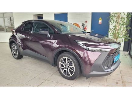 Toyota C-HR / C-HR+ 0