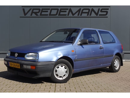 Volkswagen Golf 0