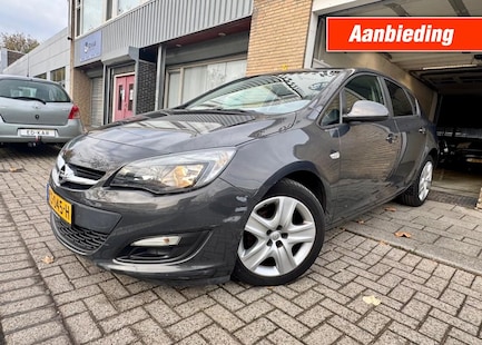 Opel Astra 0