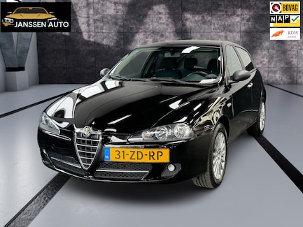 Alfa Romeo 147 0