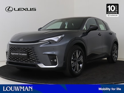 Lexus LBX 0