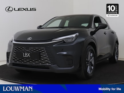 Lexus LBX 0