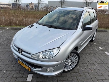 Peugeot 206 0