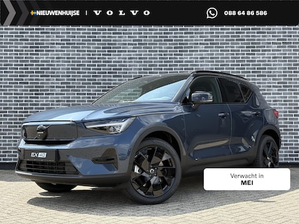 Volvo EX40 0
