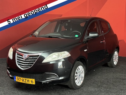 Lancia Ypsilon 0