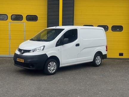 Nissan NV200 0