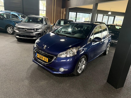 Peugeot 208 0
